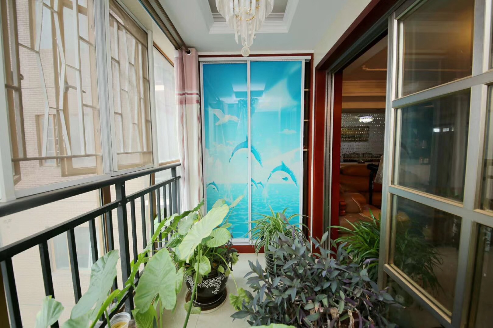 長(zhǎng)沙云頂翠峰128平米新中式陽臺(tái)裝飾搭配圖片