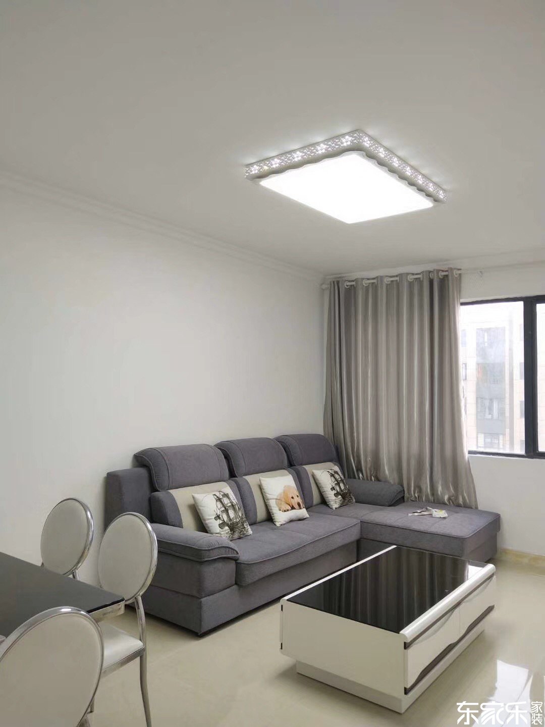 80平米現代簡約風格客廳裝修效果圖