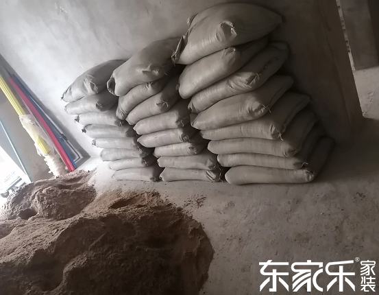 裝修，你知道裝修貼墻地磚應該用什么樣的沙子嗎?